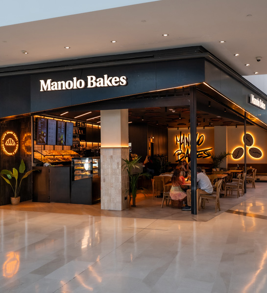 Manolo Bakes