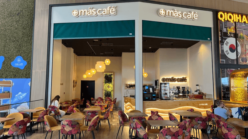 más café